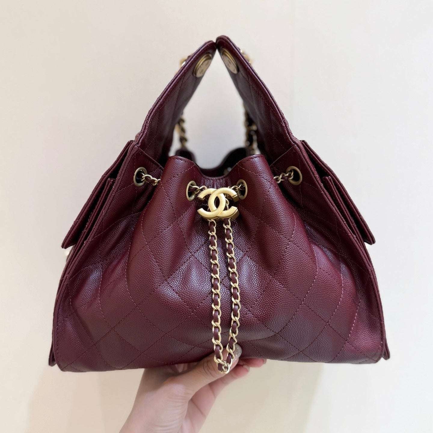 187 Factory Chanel 22 Handbag Burgundy Caviar Leather Gold Hardware Premium Quality 187 Factory Chanel 22 Handbag Burgundy Caviar Leather Gold Hardware Premium Quality